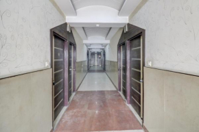 Hotel O Mukut Mahal